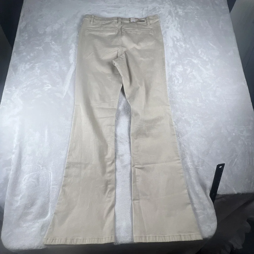 BKE Denim Women's Tan Bootcut Twill 5-Pocket Pants Chinos Size 31x33Cotton Blend